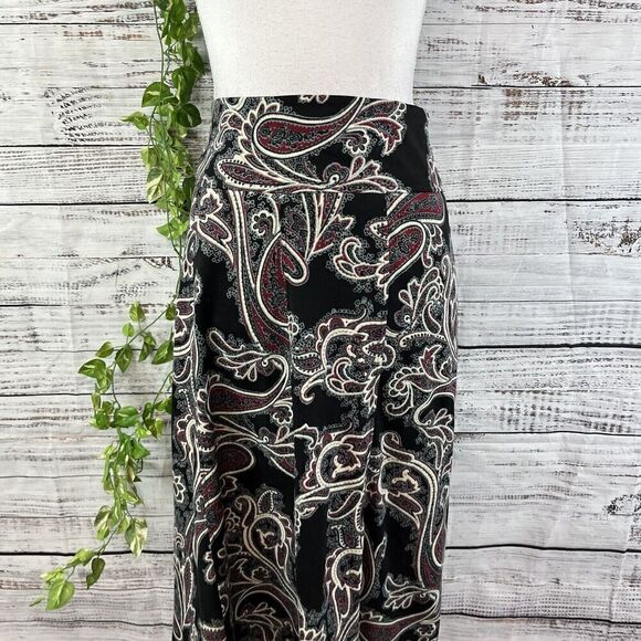 Christopher & Banks Skirt size 10 Black Red Paisley A Line Midi Boho Modest Slim - Picture 2 of 16